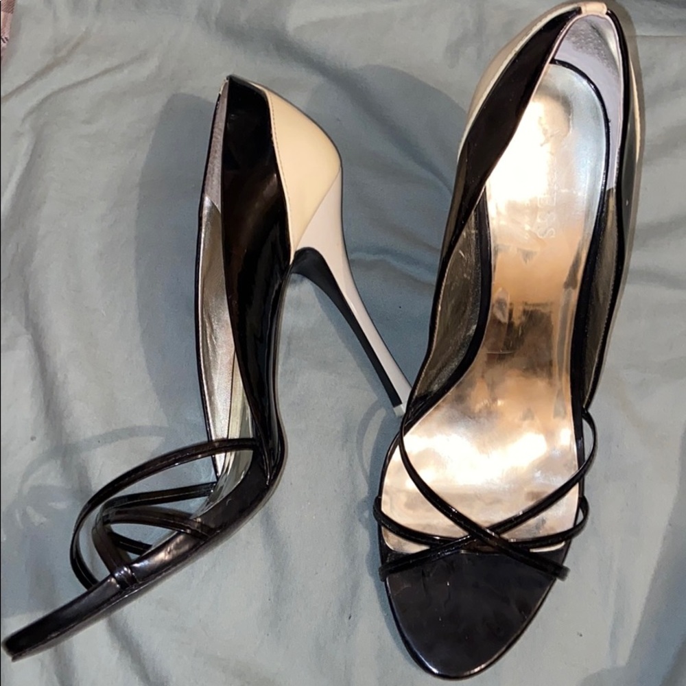 Guess colour block patent leather